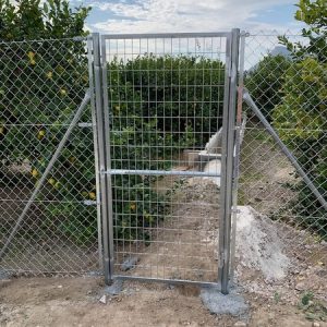 Puerta peatonal para malla simple torsión galvanizada 1,00 Metro alto