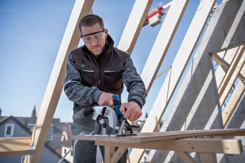 Sierra Circular Bosch GKS 18V-57-2 + Batería Pro Core 8ah + Cargador 1880 CV - Imagen 6